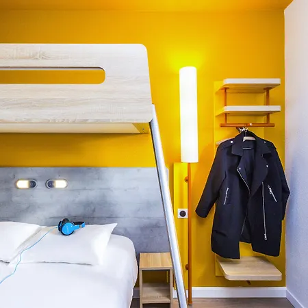 Hotel Ibis Budget Fontainebleau 2*